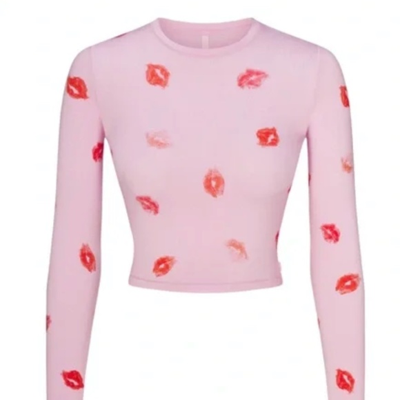 SKIMS SLEEP SUPER CROPPED LONG SLEEVE / VALENTINES - Picture 1 of 1